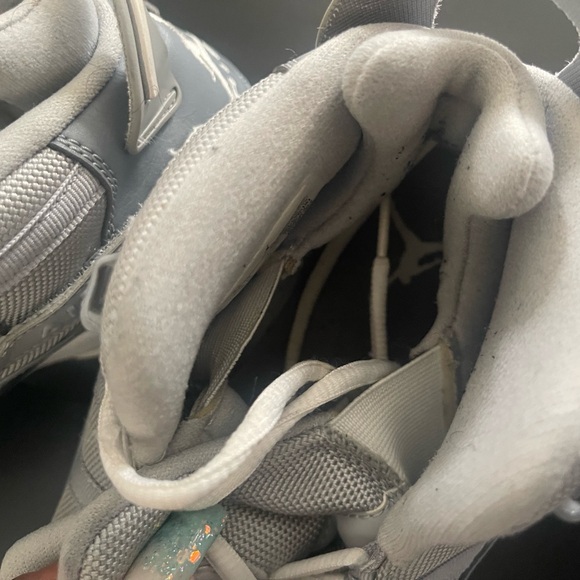 JORDAN 11’s - Picture 9 of 10